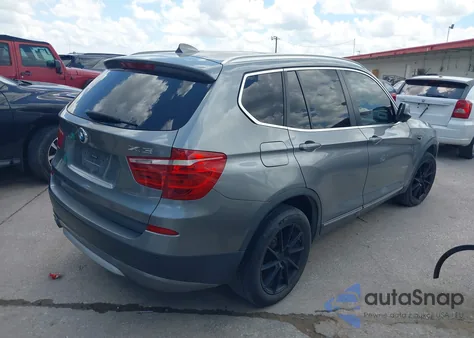 2013 BMW X3 xDrive28I z USA, uszkodzony, nr VIN 5UXWX9C5XD0A25805